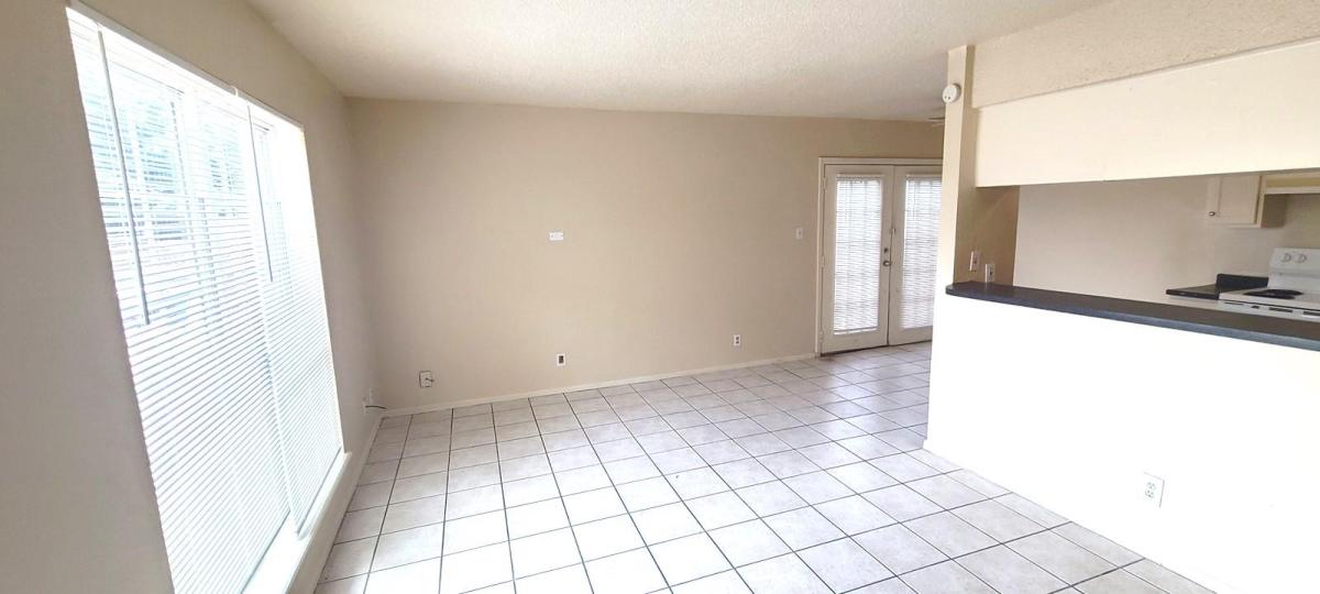 MLS #1086537 img 0