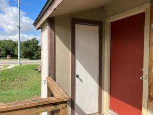 MLS #2407685 img 0