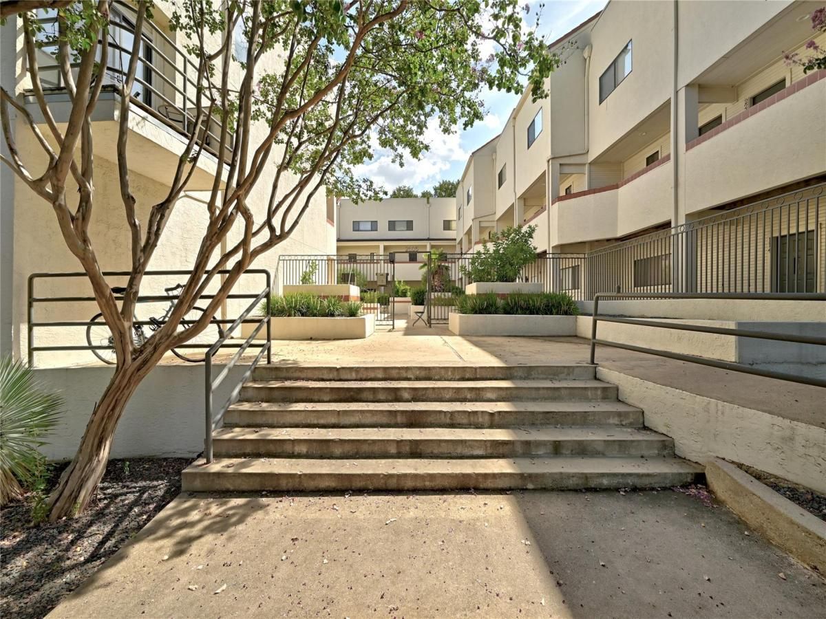 MLS #4992654 img 0