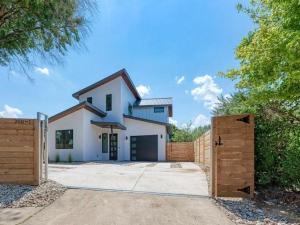 MLS #7007890 img 0