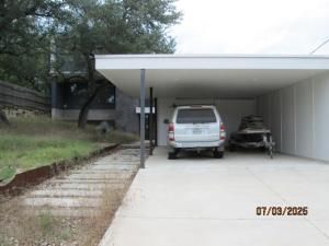 MLS #7997630 img 0