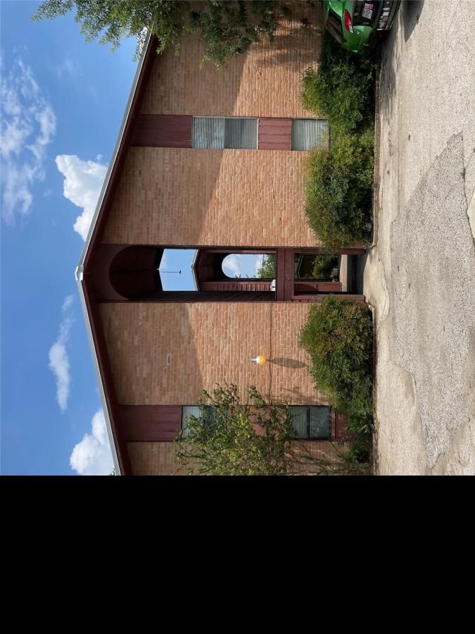 MLS #8566158 img 0