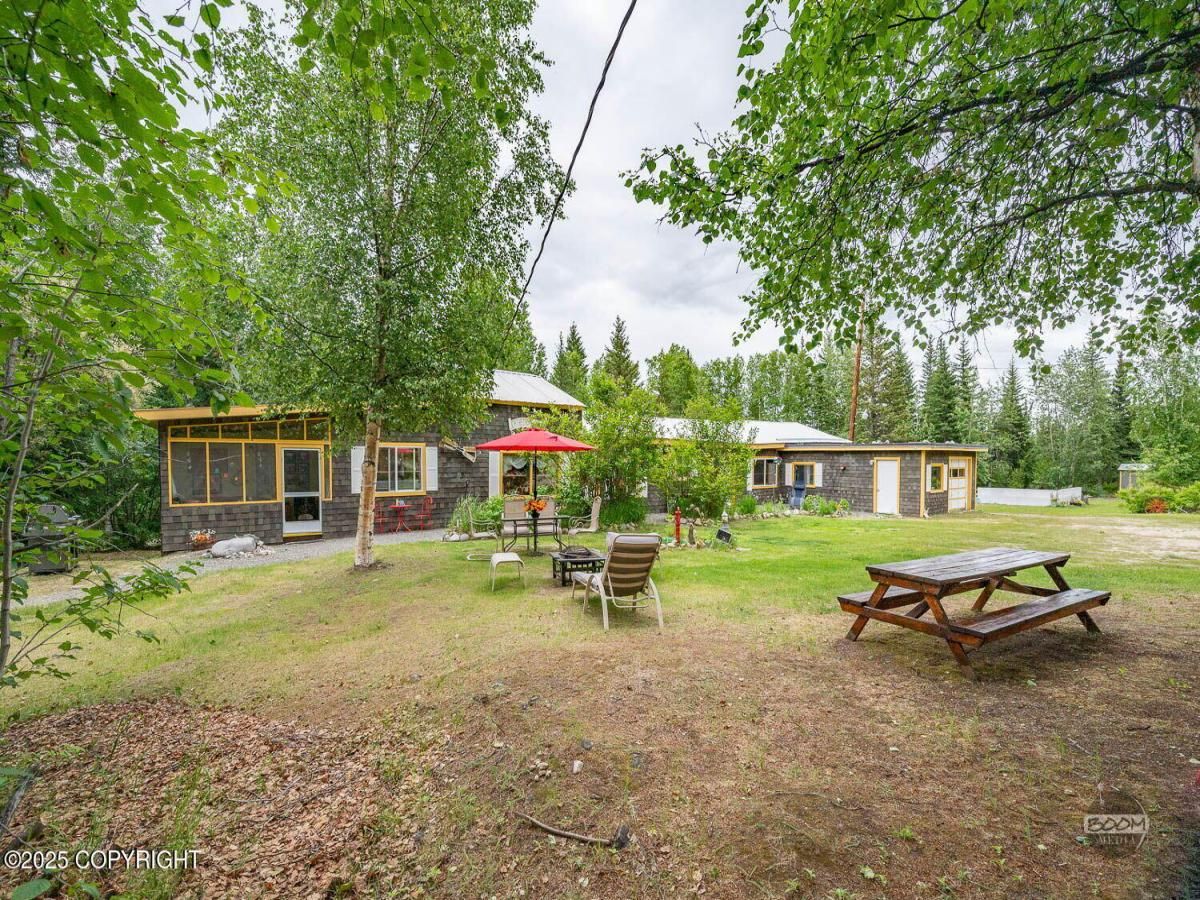 MLS #25-5966 img 0