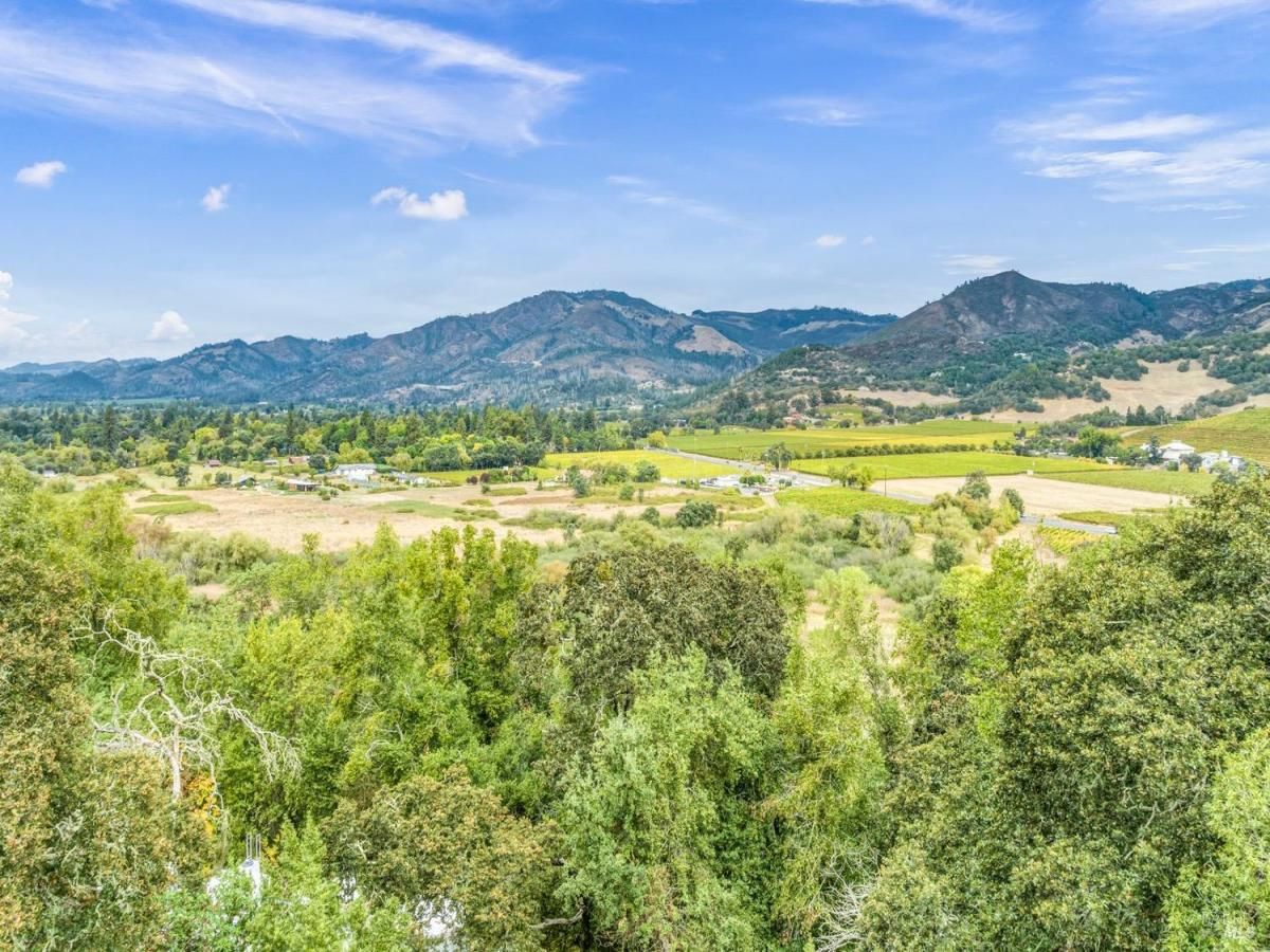 MLS #323909877 img 0