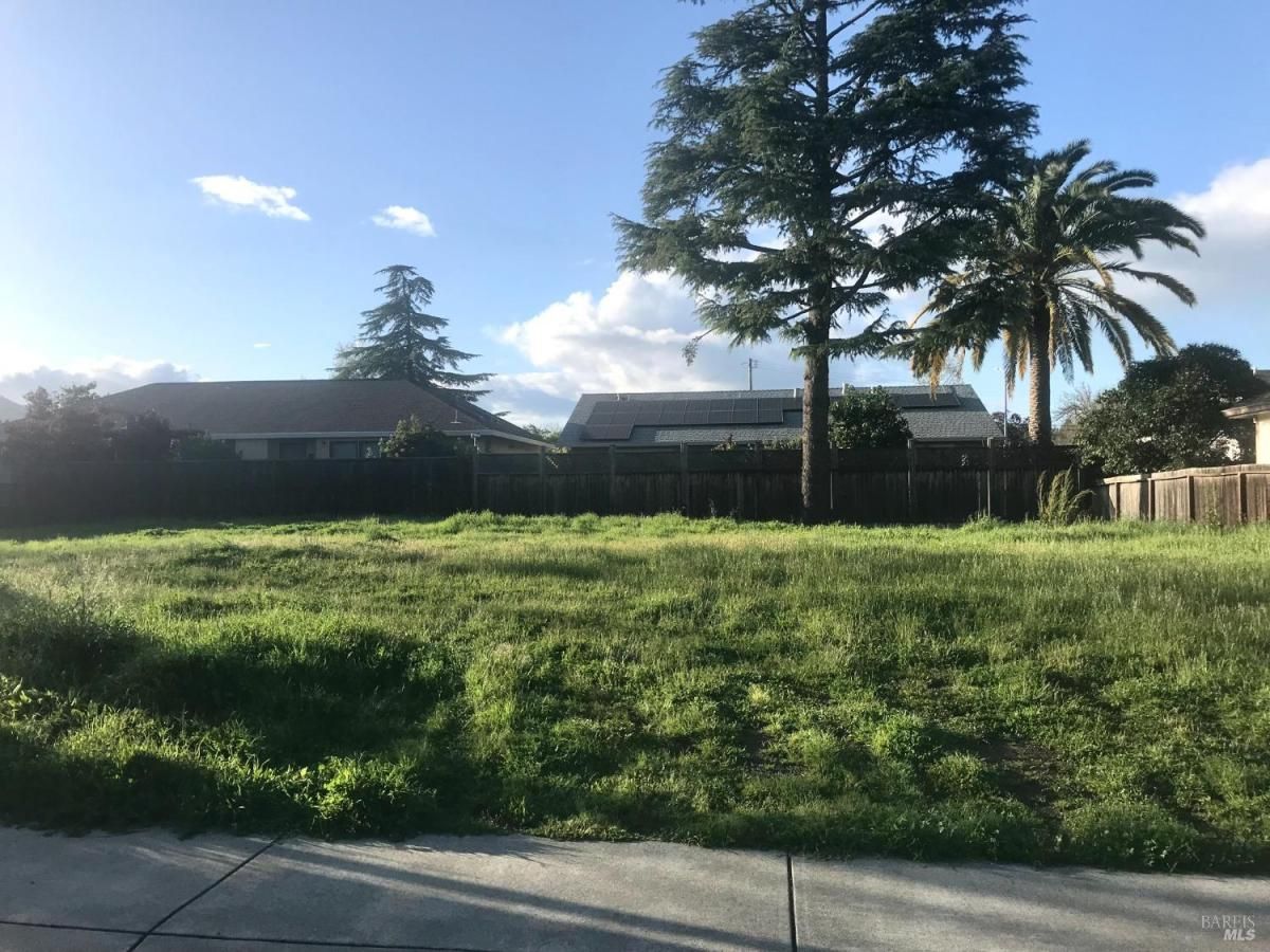 MLS #324048225 img 0