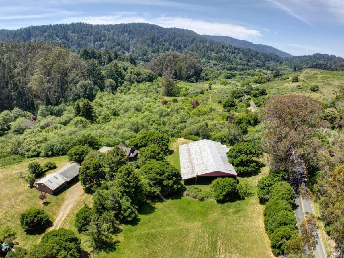 MLS #324062391 img 0