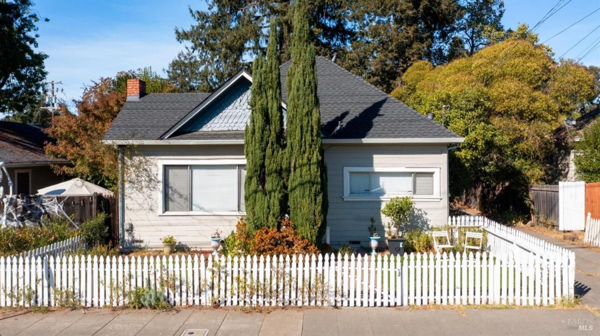 MLS #324084853 img 0