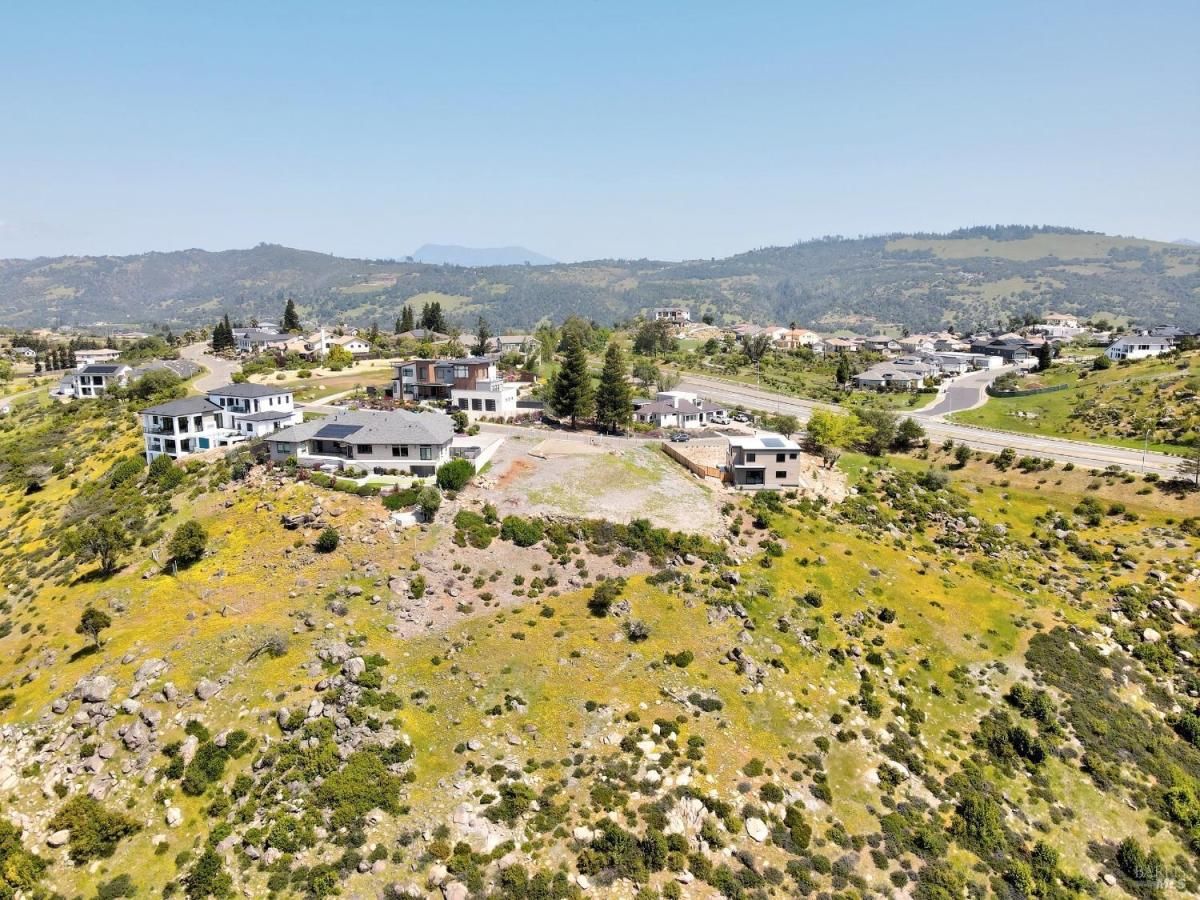 MLS #325013386 img 0