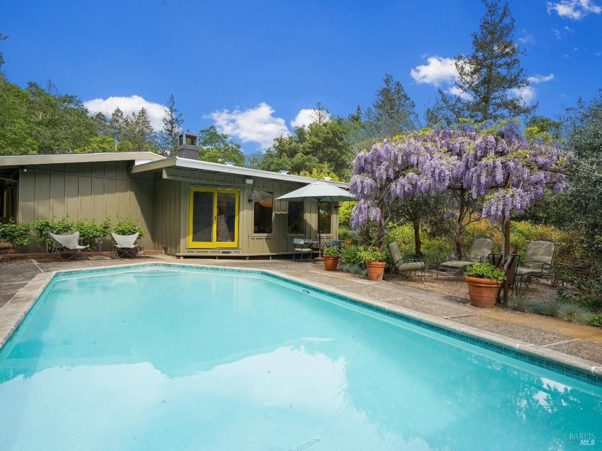 MLS #325014462 img 0