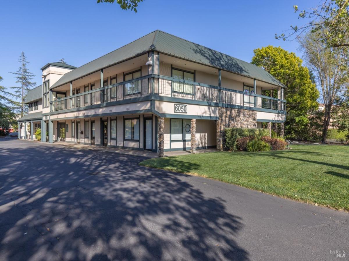 MLS #325018338 img 0