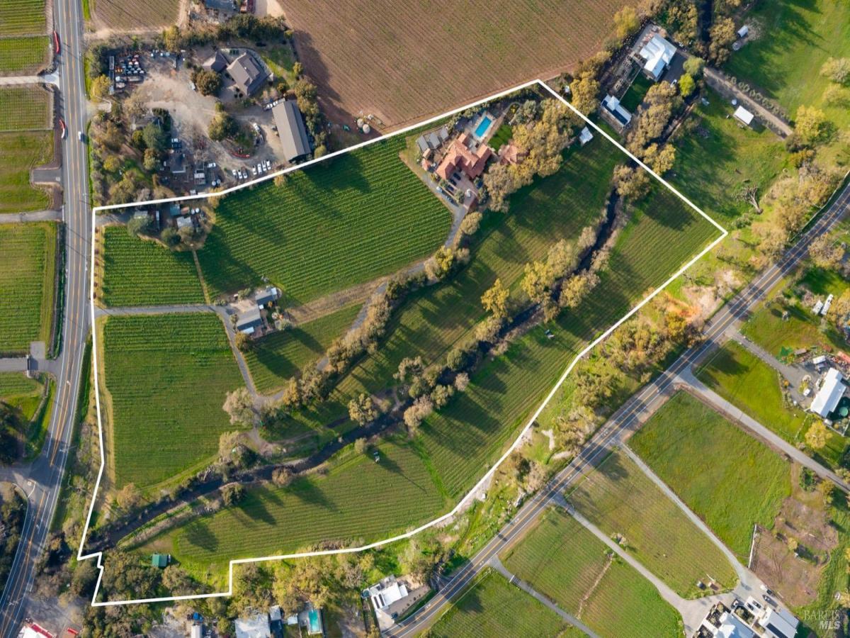 MLS #325018579 img 0