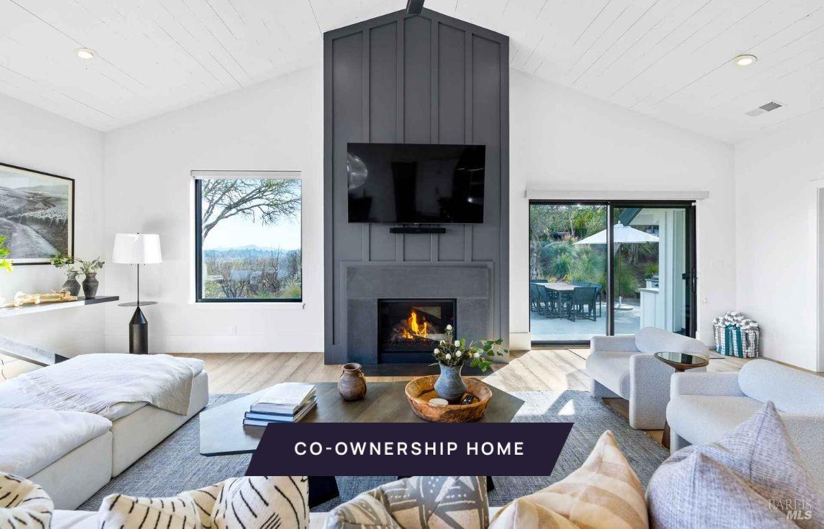 MLS #325020858 img 0