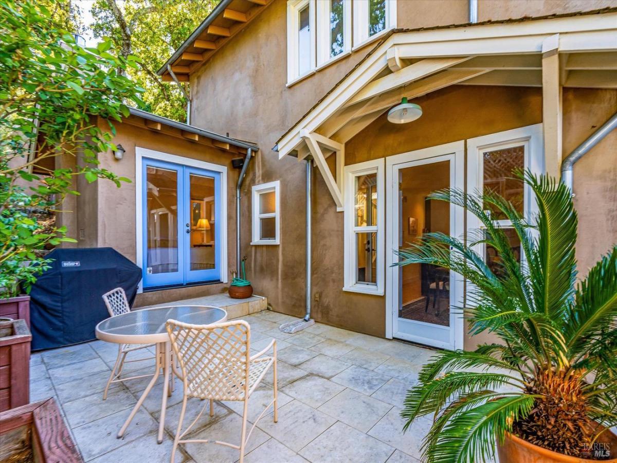 MLS #325025512 img 0