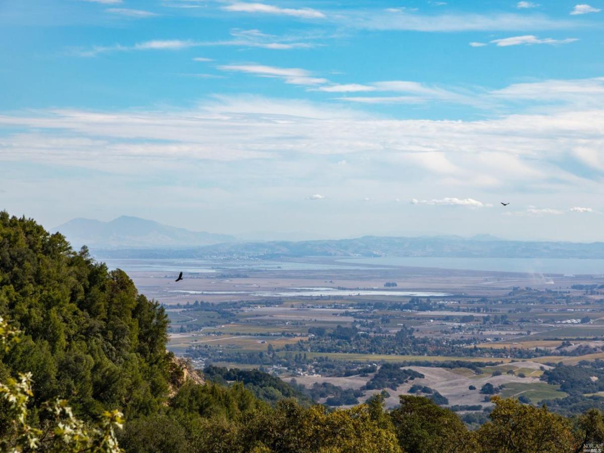 MLS #325028696 img 0