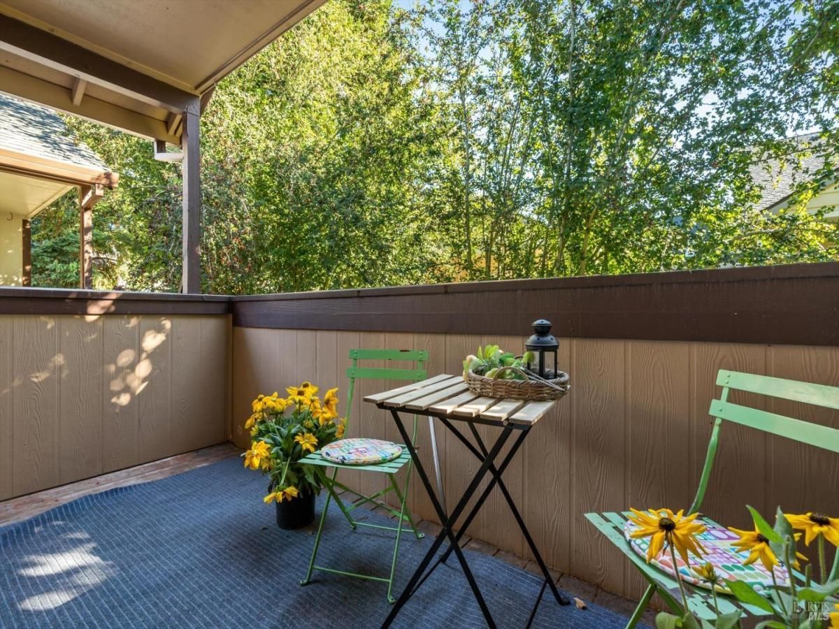 MLS #325028860 img 0