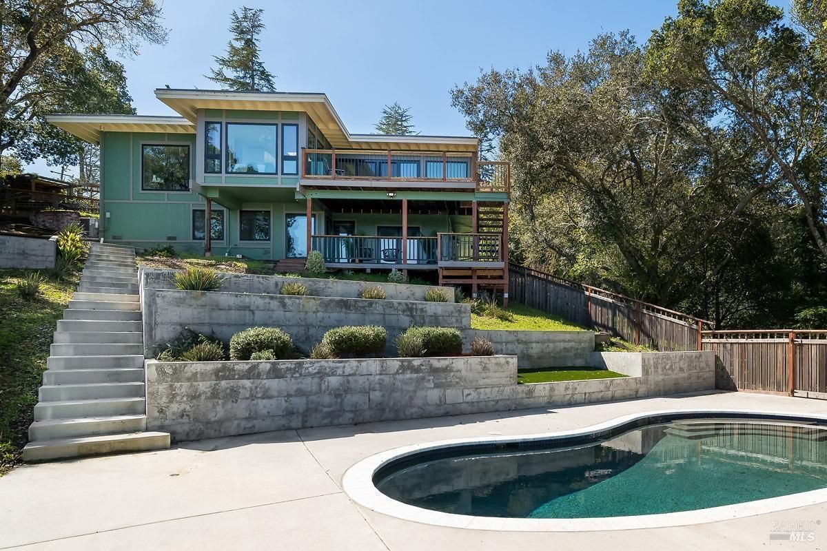 MLS #325029617 img 0