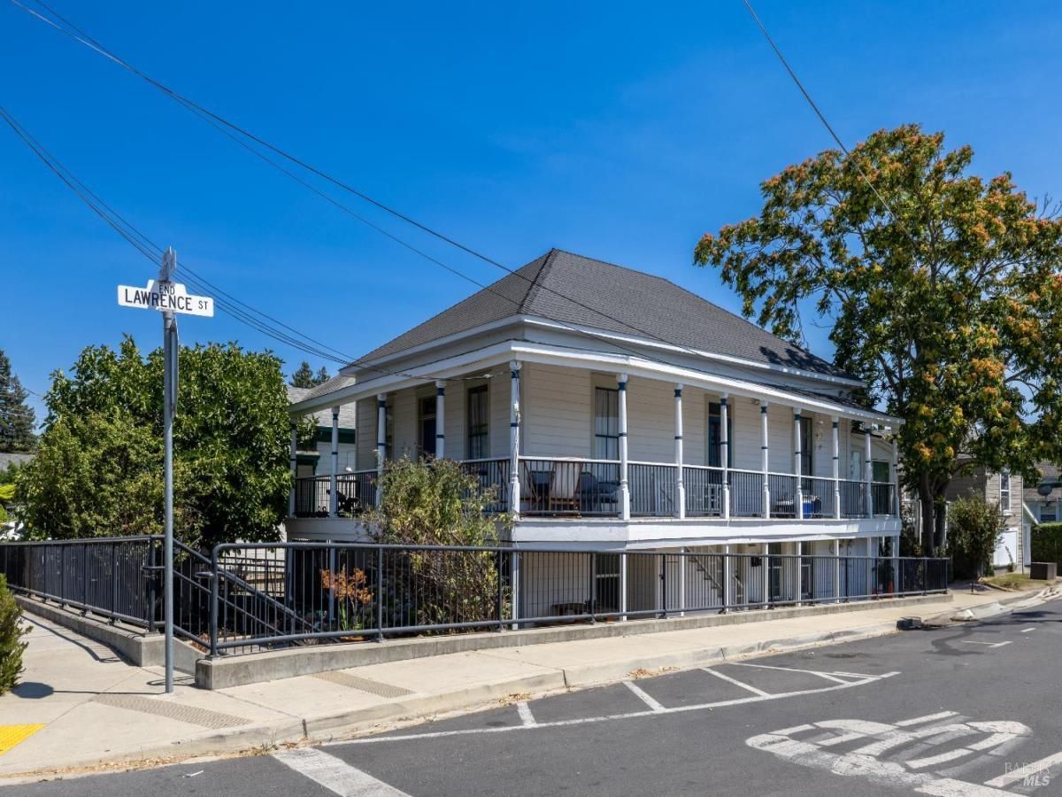 MLS #325033893 img 0