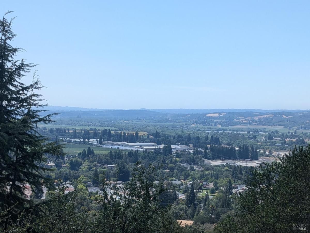 MLS #325037499 img 0