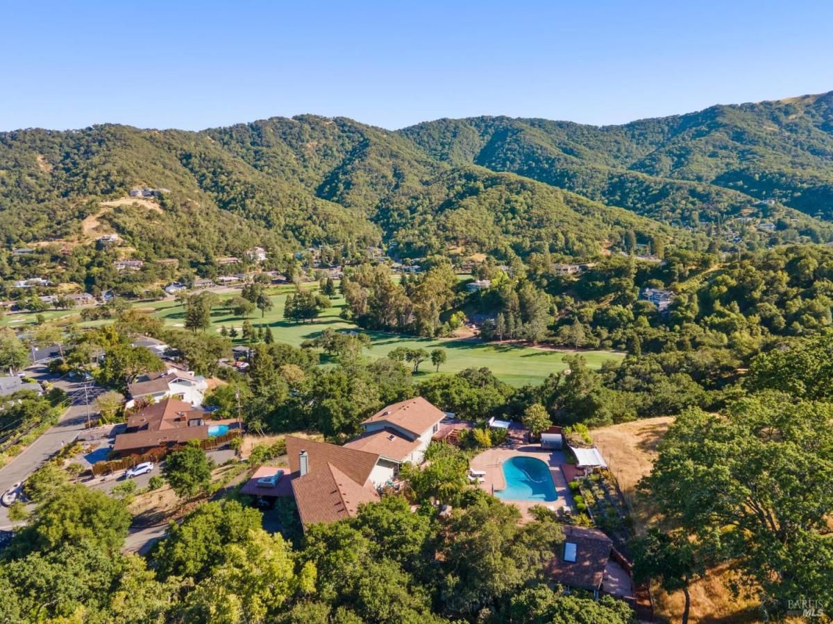 MLS #325037839 img 0