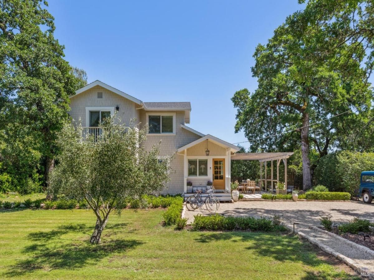 MLS #325037870 img 0