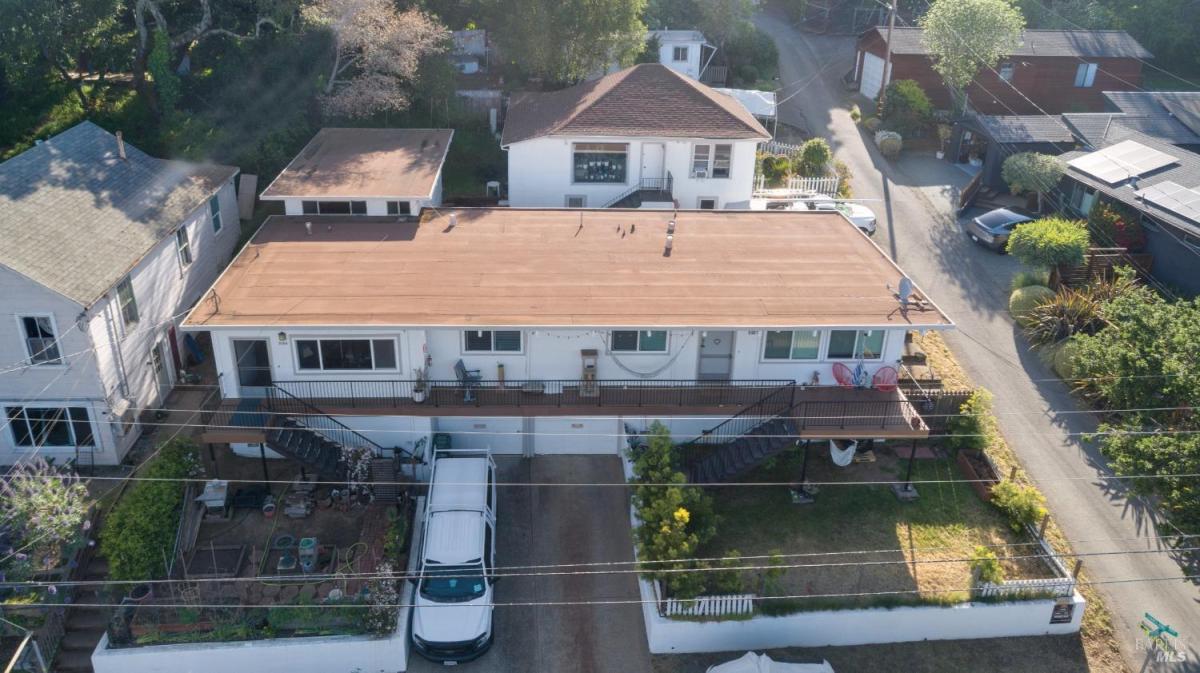 MLS #325038743 img 0