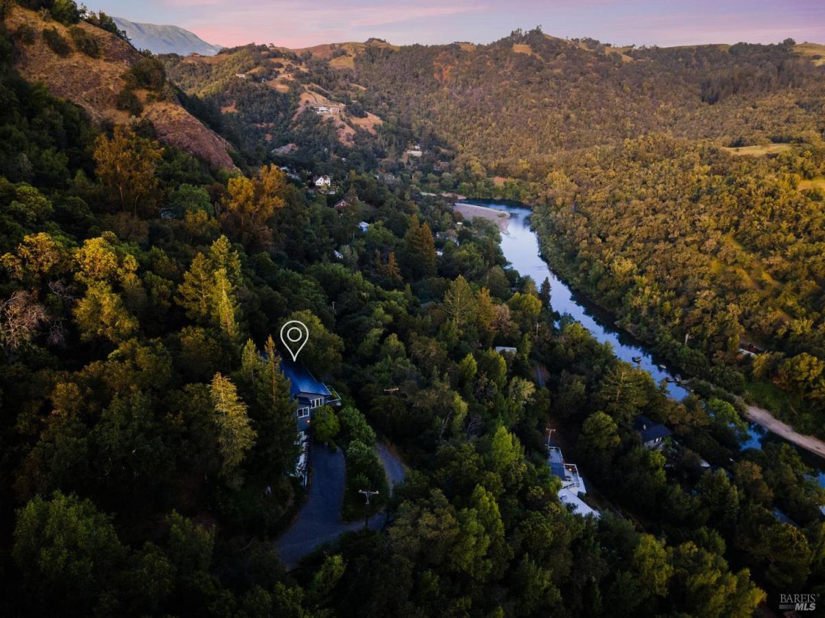 MLS #325038770 img 0