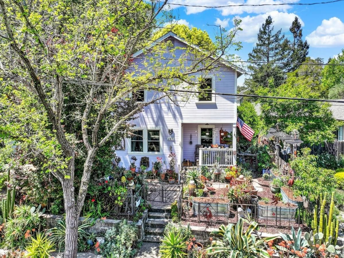 MLS #325039934 img 0