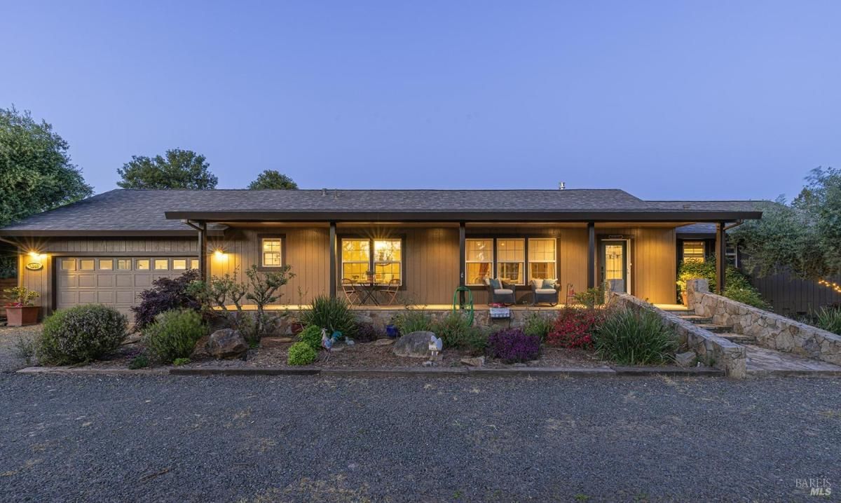 MLS #325041227 img 0