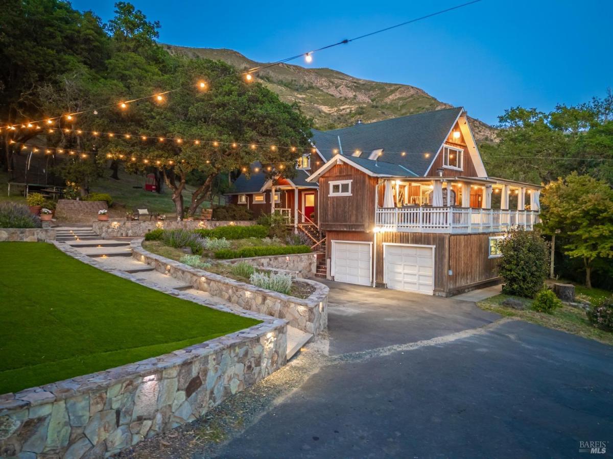 MLS #325041468 img 0