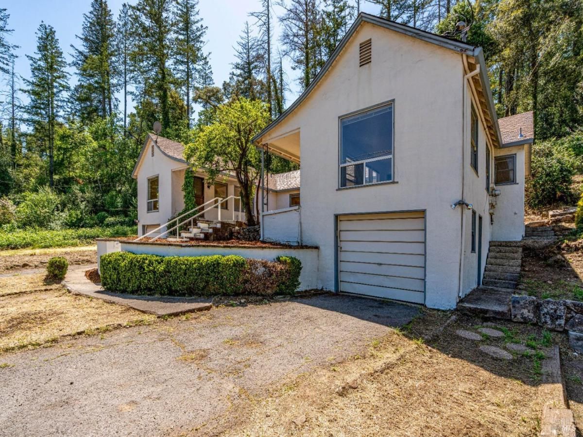 MLS #325042111 img 0