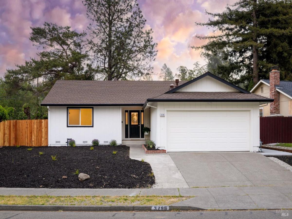 MLS #325042897 img 0