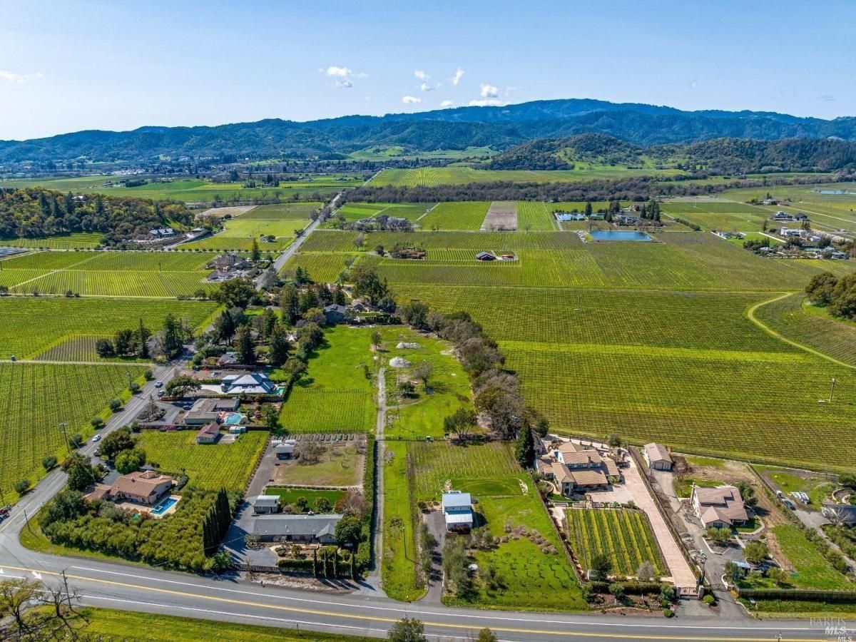 MLS #325044777 img 0