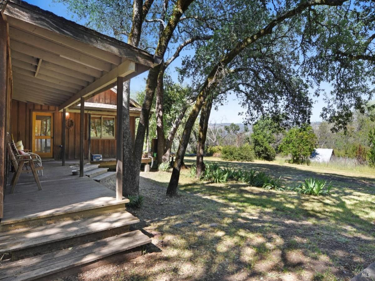 MLS #325045872 img 0