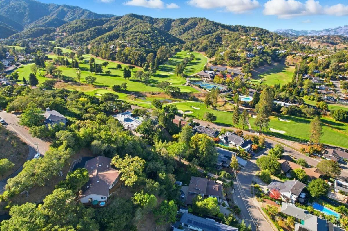 MLS #325047610 img 0