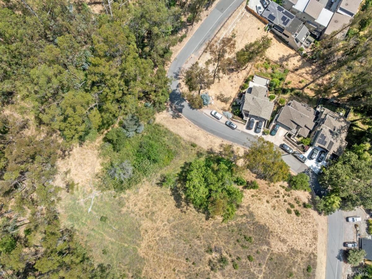 MLS #325048503 img 0