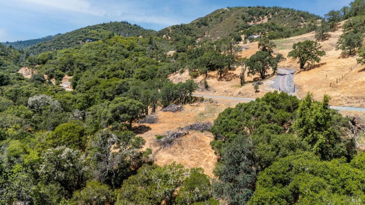 MLS #325048534 img 0