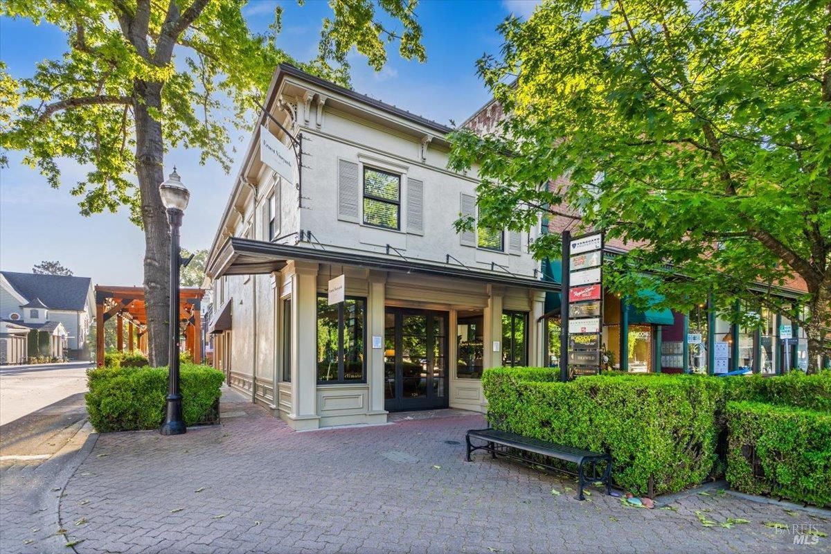 MLS #325048865 img 0