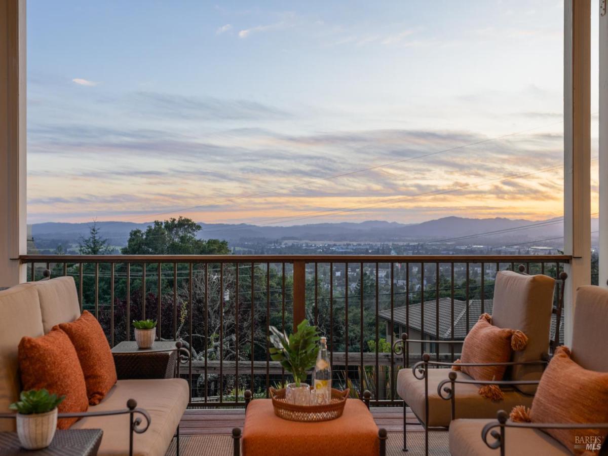 MLS #325050578 img 0