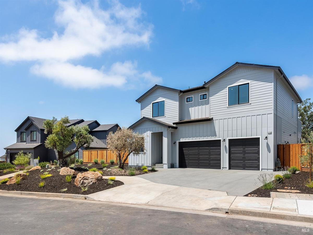 MLS #325051584 img 0