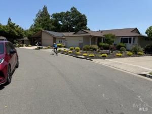 MLS #325053719 img 0