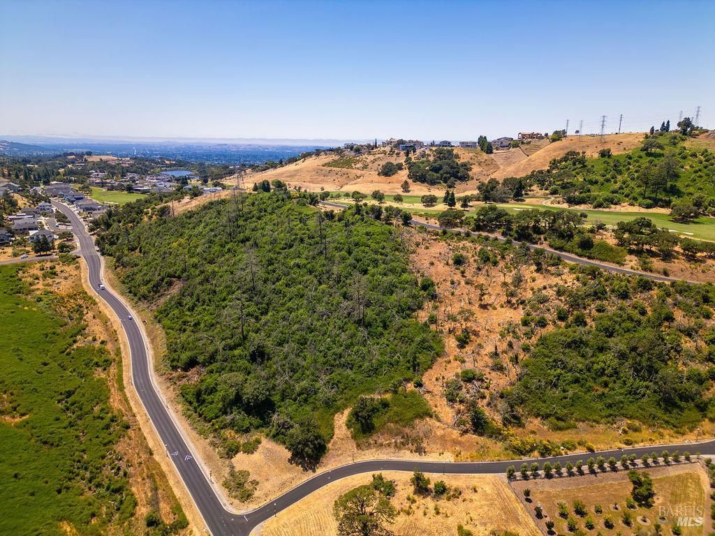 MLS #325053900 img 0