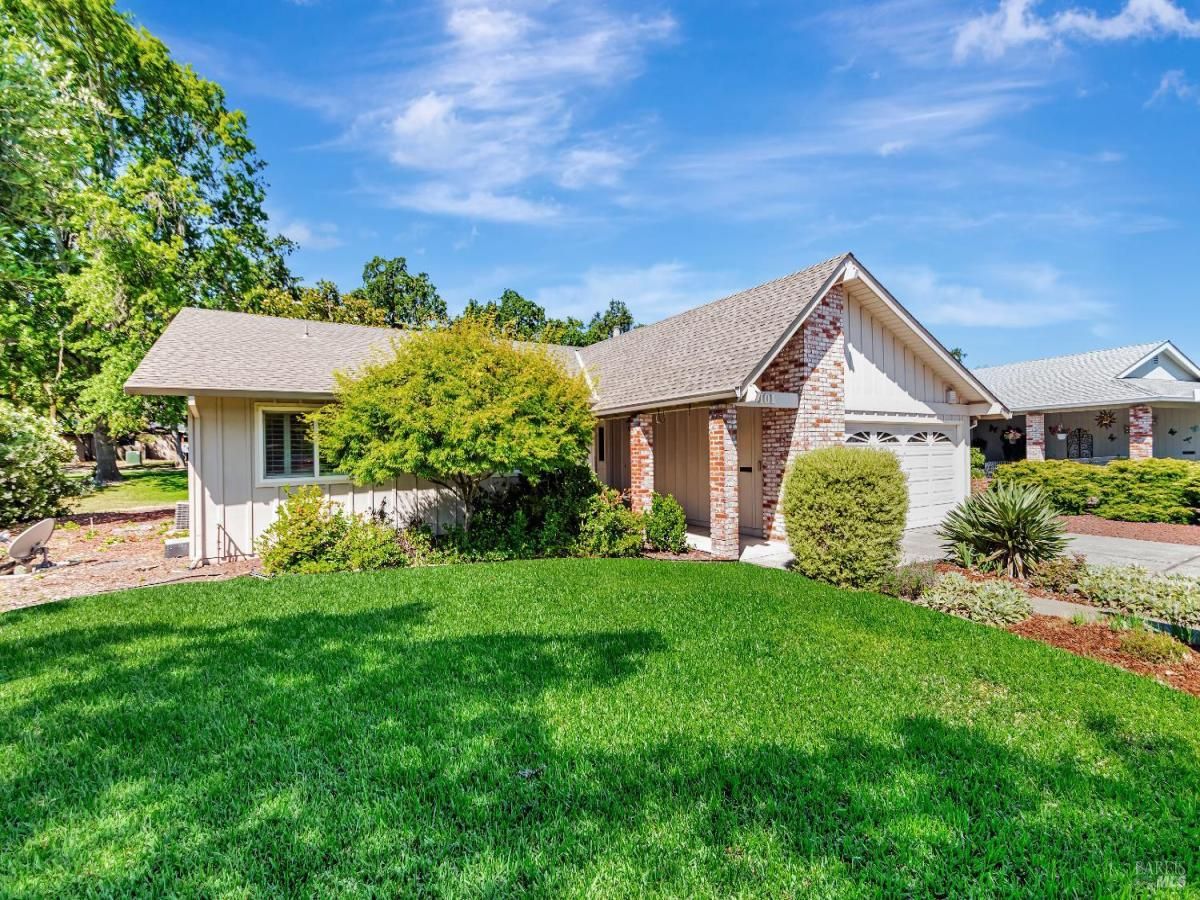 MLS #325053979 img 0