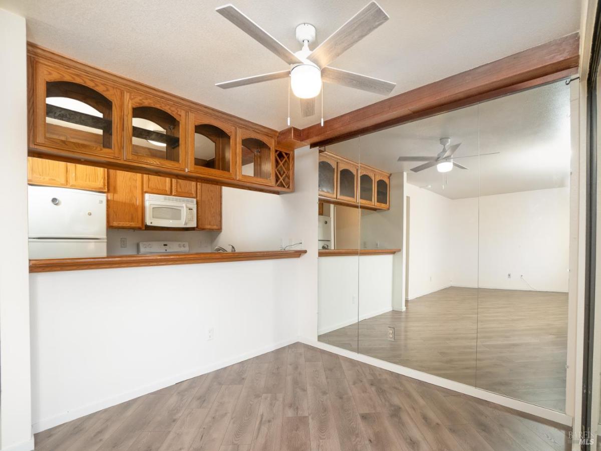 MLS #325054941 img 0