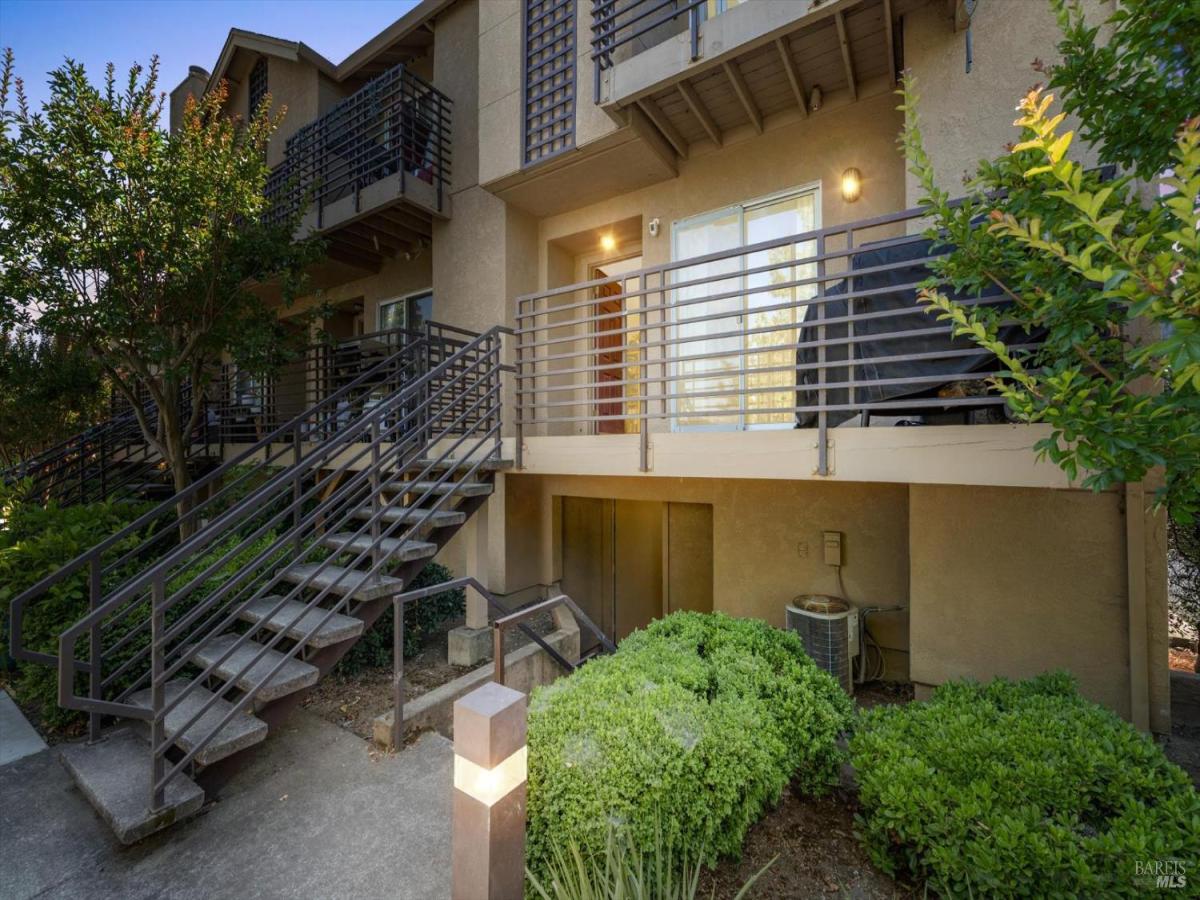 MLS #325056798 img 0