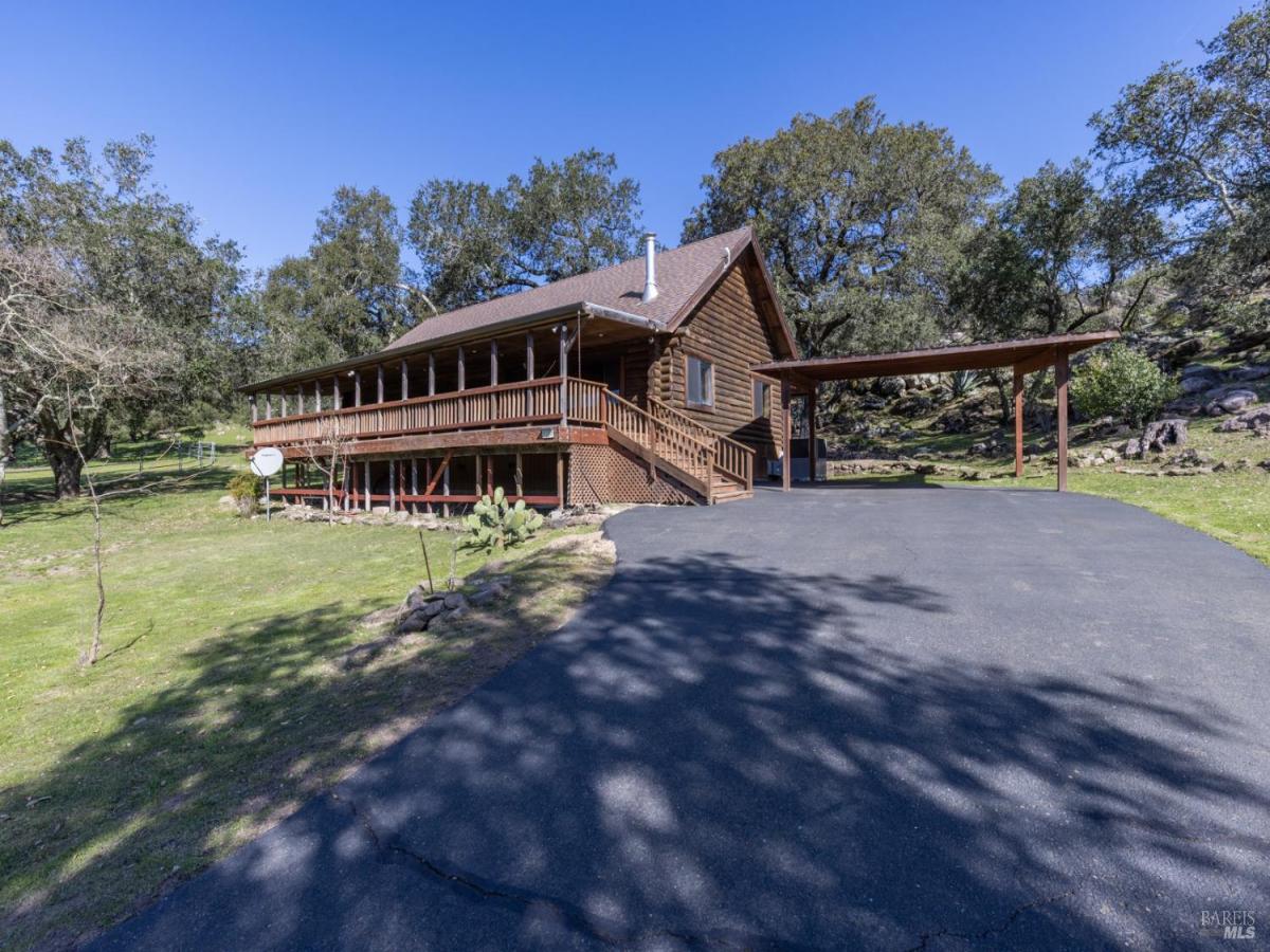 MLS #325059092 img 0