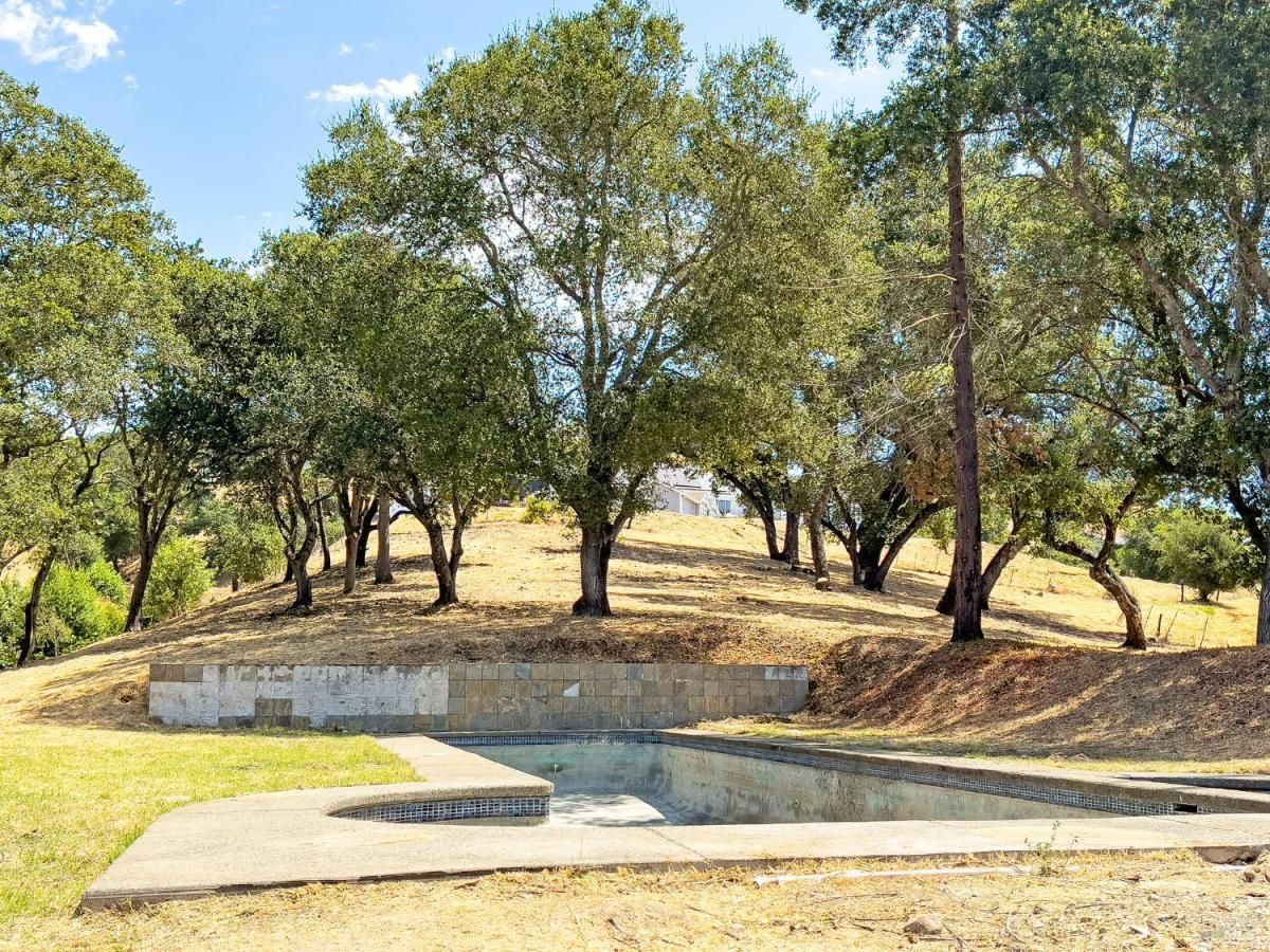 MLS #325059997 img 0