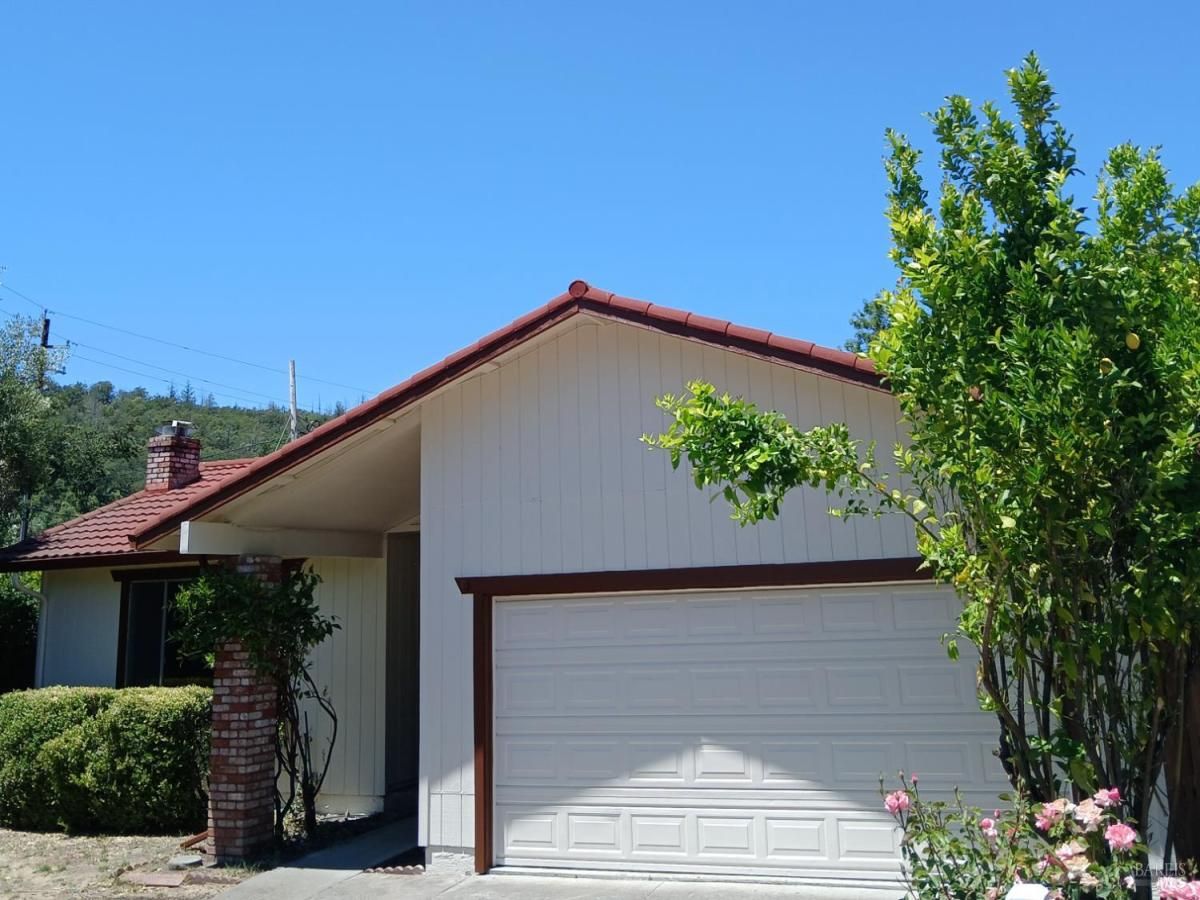 MLS #325060907 img 0