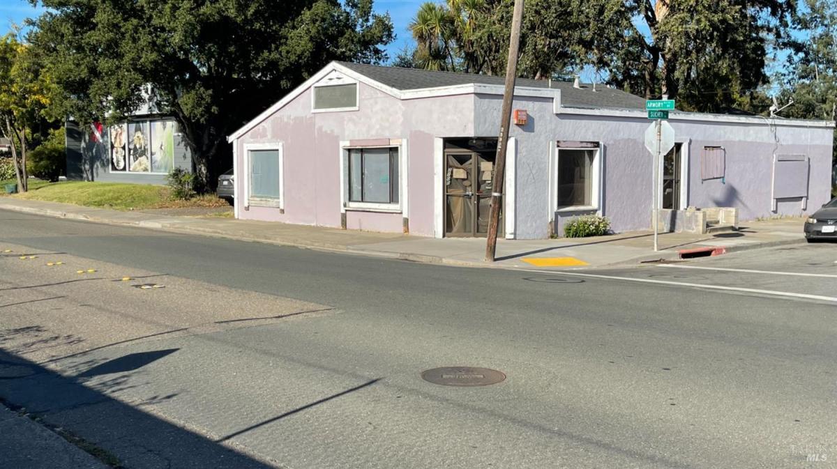 MLS #325061176 img 0