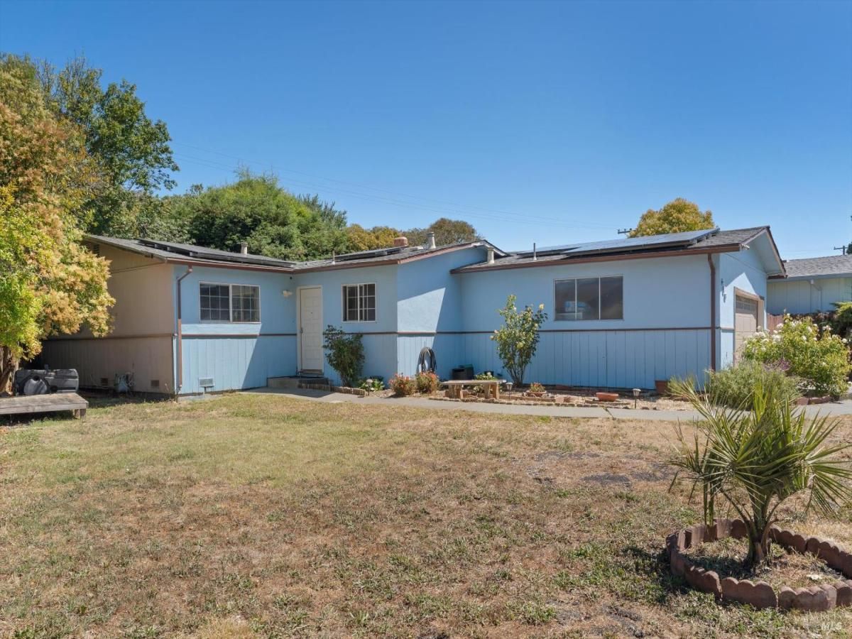 MLS #325063166 img 0