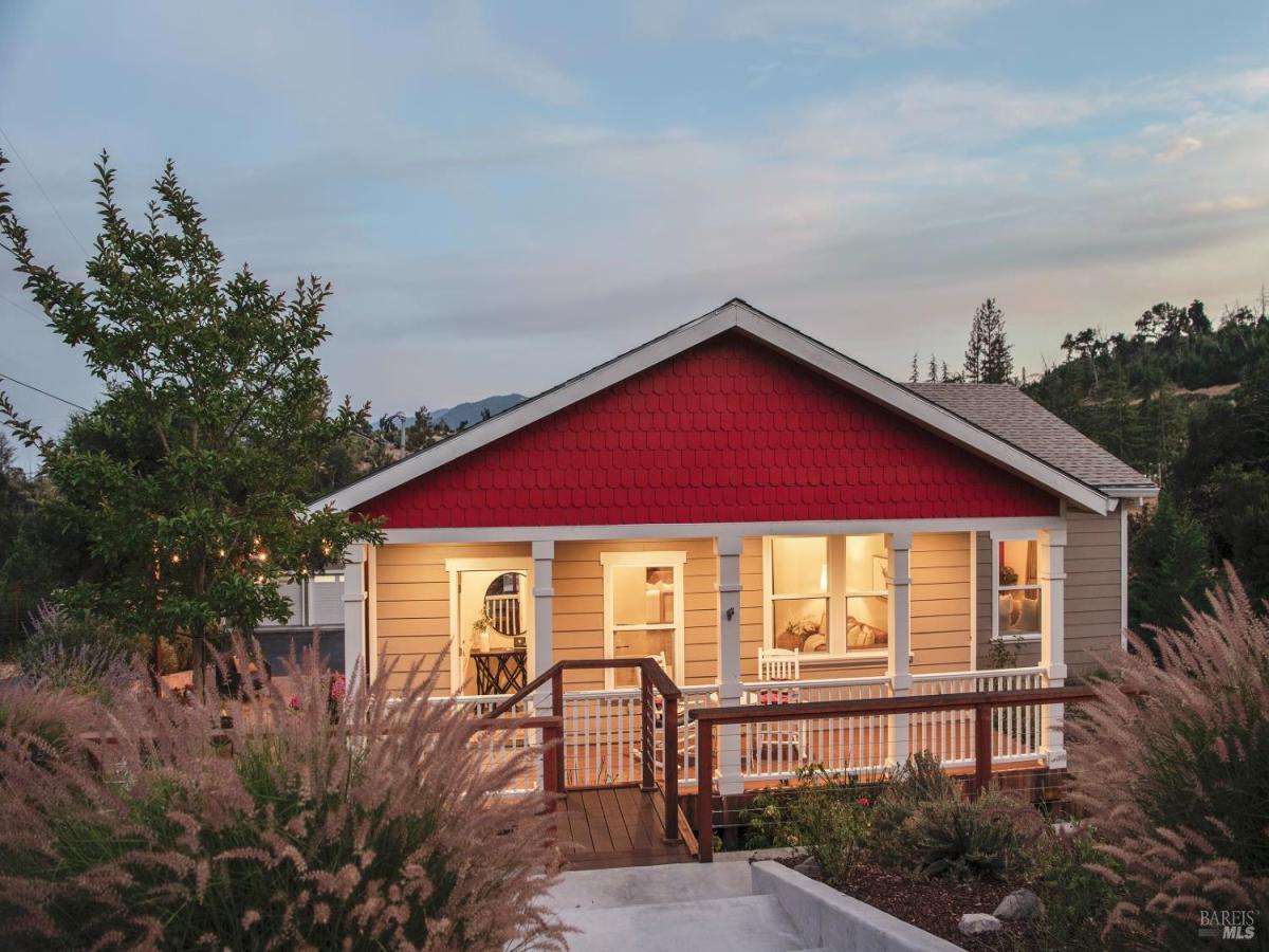 MLS #325064146 img 0